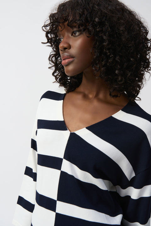 JOSEPH RIBKOFF - Midnight Blue/Vanilla Striped Sweater Knit V-Neck Pullover - 251914