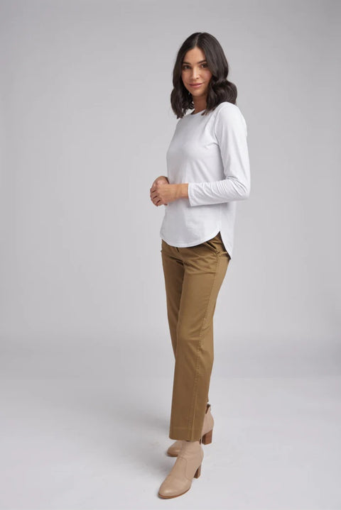 GOONDIWINDI COTTON - White Long Sleeve Classic Tee - 3153