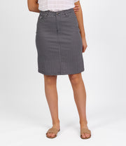 VASSALLI - Nori Printed Lightweight Skirt with Centre Back Vent - 372AV