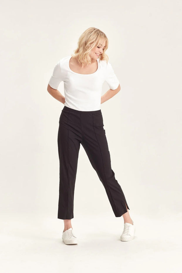 VERGE 7/8 ACROBAT PANT IN BLACK - 5681PLW