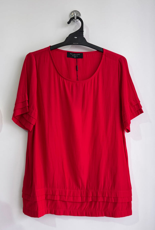 PHILOSOPHY - Red Pleat Short Sleeve Pleat Top