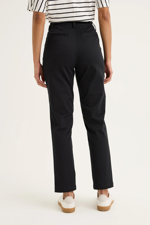 YARRA TRAIL - Black Nova Classic Chino - YTWN8972