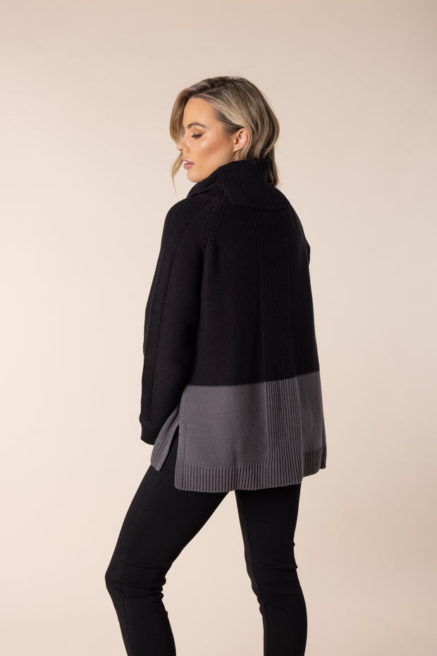 TWO T'S - Two Tone Roll Neck - 2315